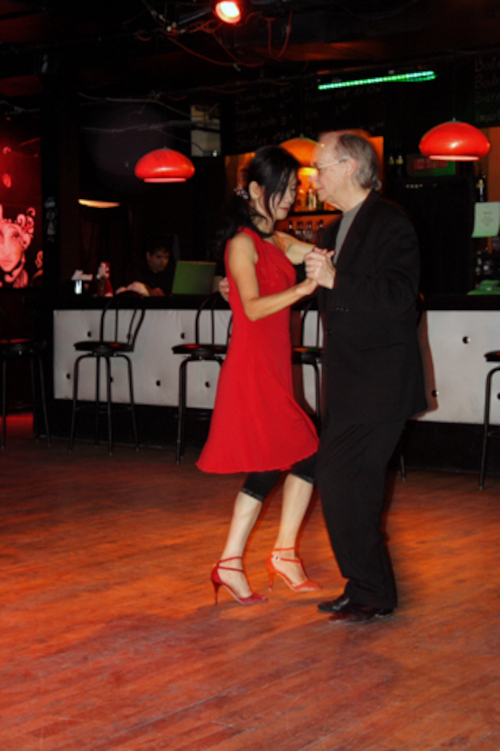 Jean-Yves Pelletier, Ngan Siu Mui, [Couple de tango] par Photographie de Douglas Rideout 2008
