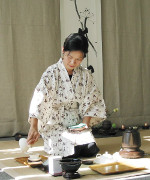 ngan-siu-mui-lotus-tea-ceremony